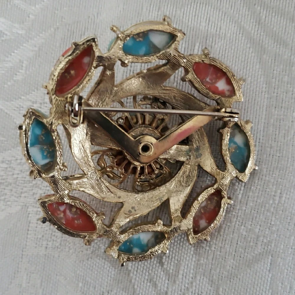 Vintage Gold colored  Floral Brooch with Turquoise and Coral Accents - Picture 3 of 4